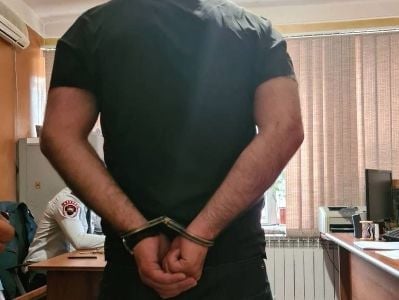 article-image
